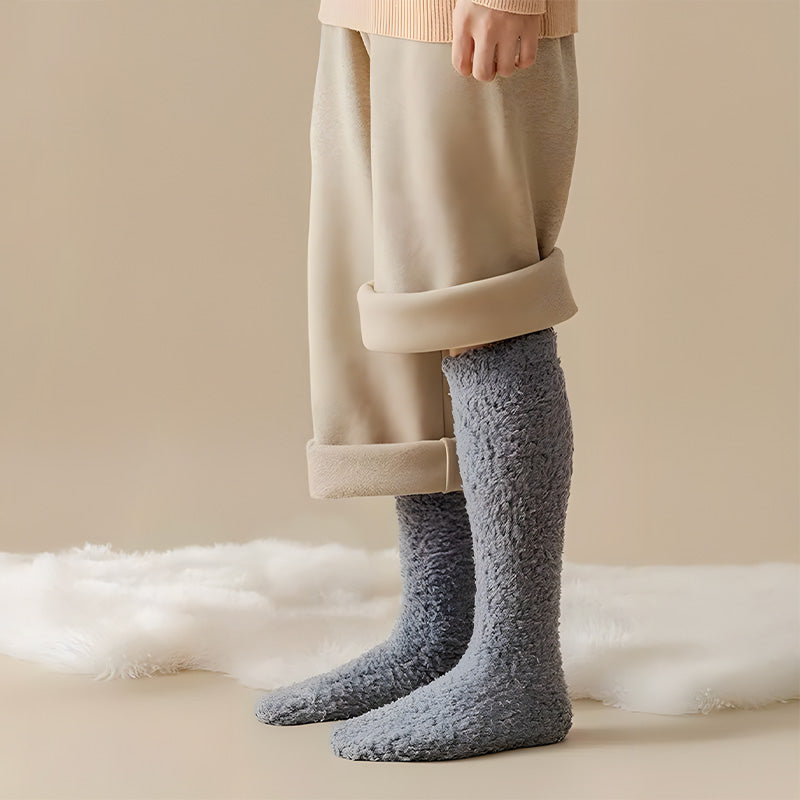 Calcetines Altos Perla Gris – Lucia Navarro
