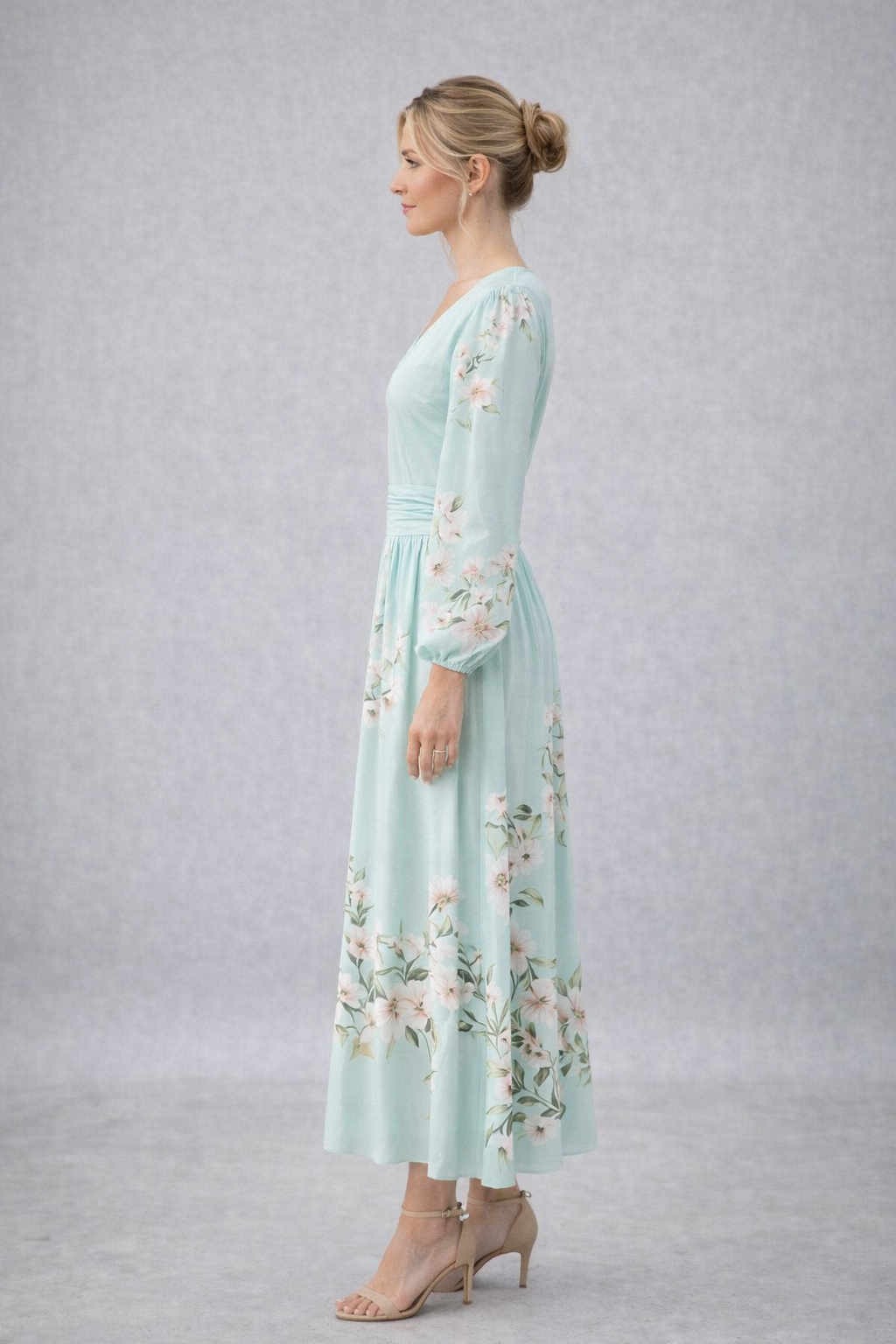 Macarena - Vestido Largo Floral Mint Elegante, vista 2 – Lucia Navarro