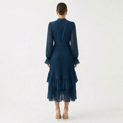 Mariana - Vestido Plisado con Mangas Fluidas y Volantes Asimétricos, vista 9 – Lucia Navarro