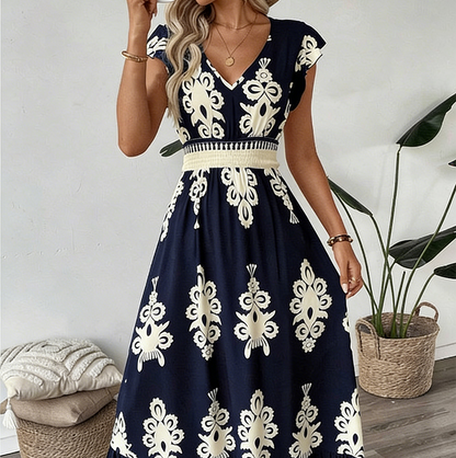 Valentina - Vestido Largo Fluido con Cuello en V – detalle 22 – Lucia Navarro