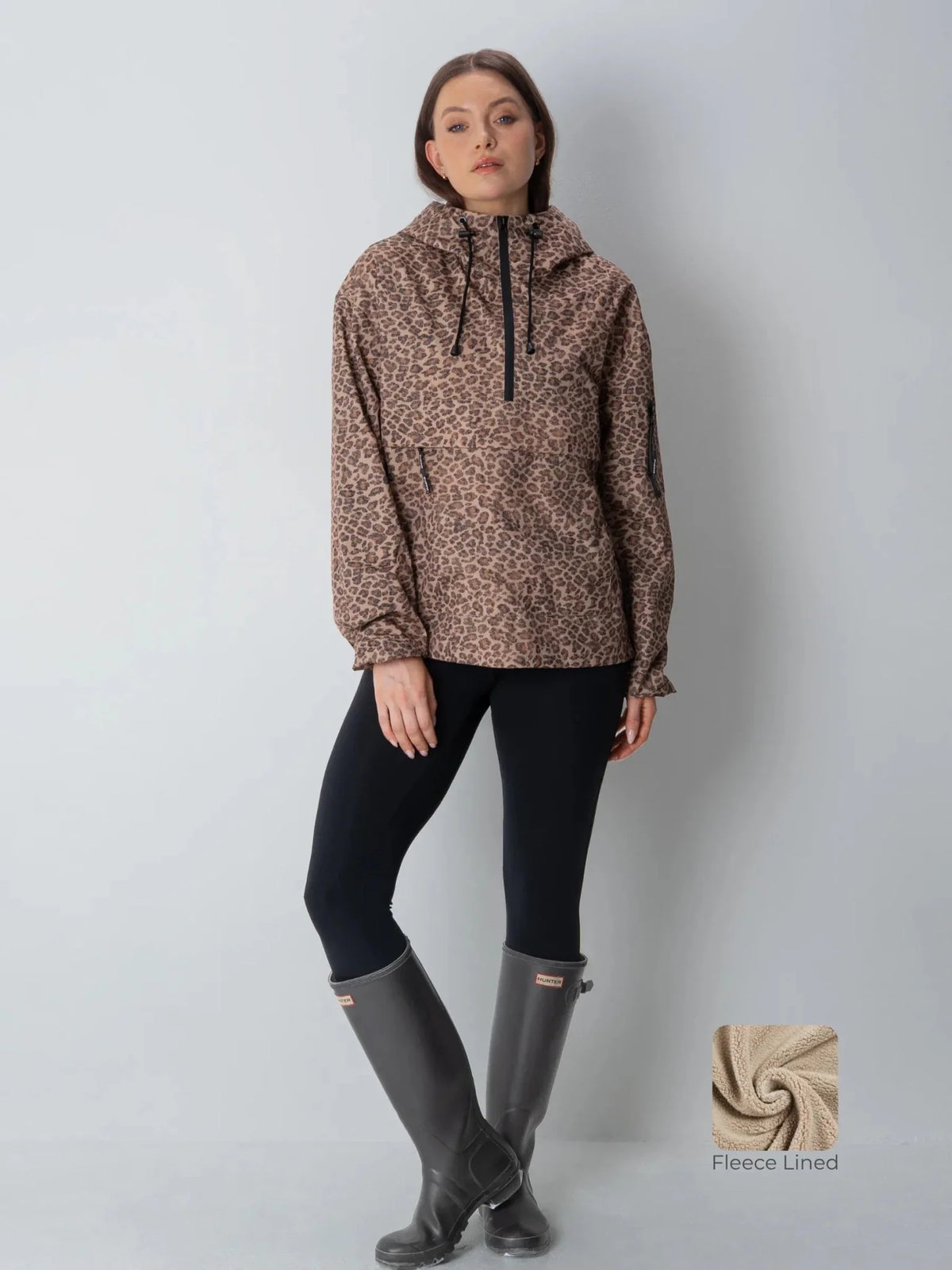 Sudadera Impermeable Leona
